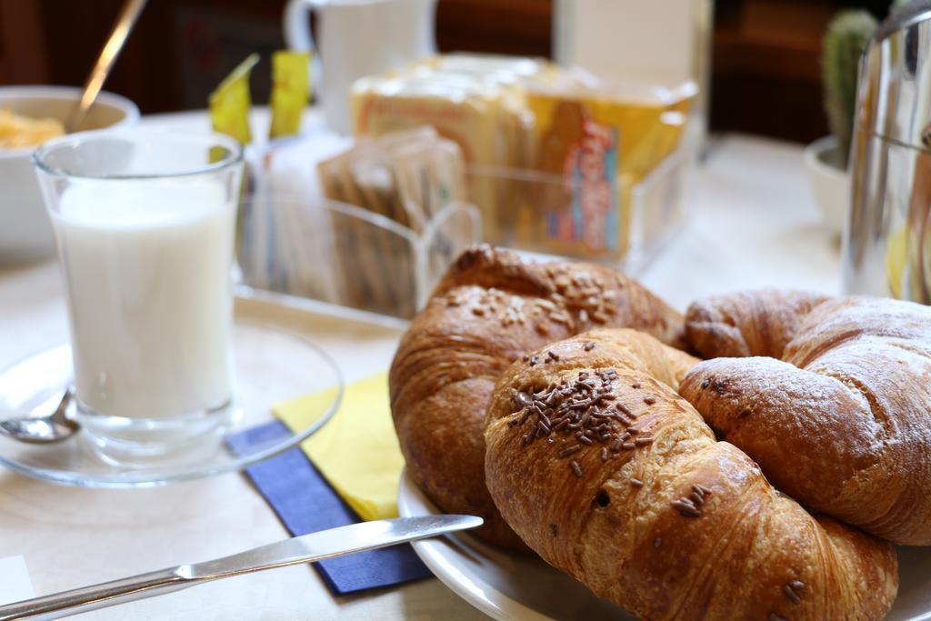 Hotel Piacenza Milano Eksteriør bilde