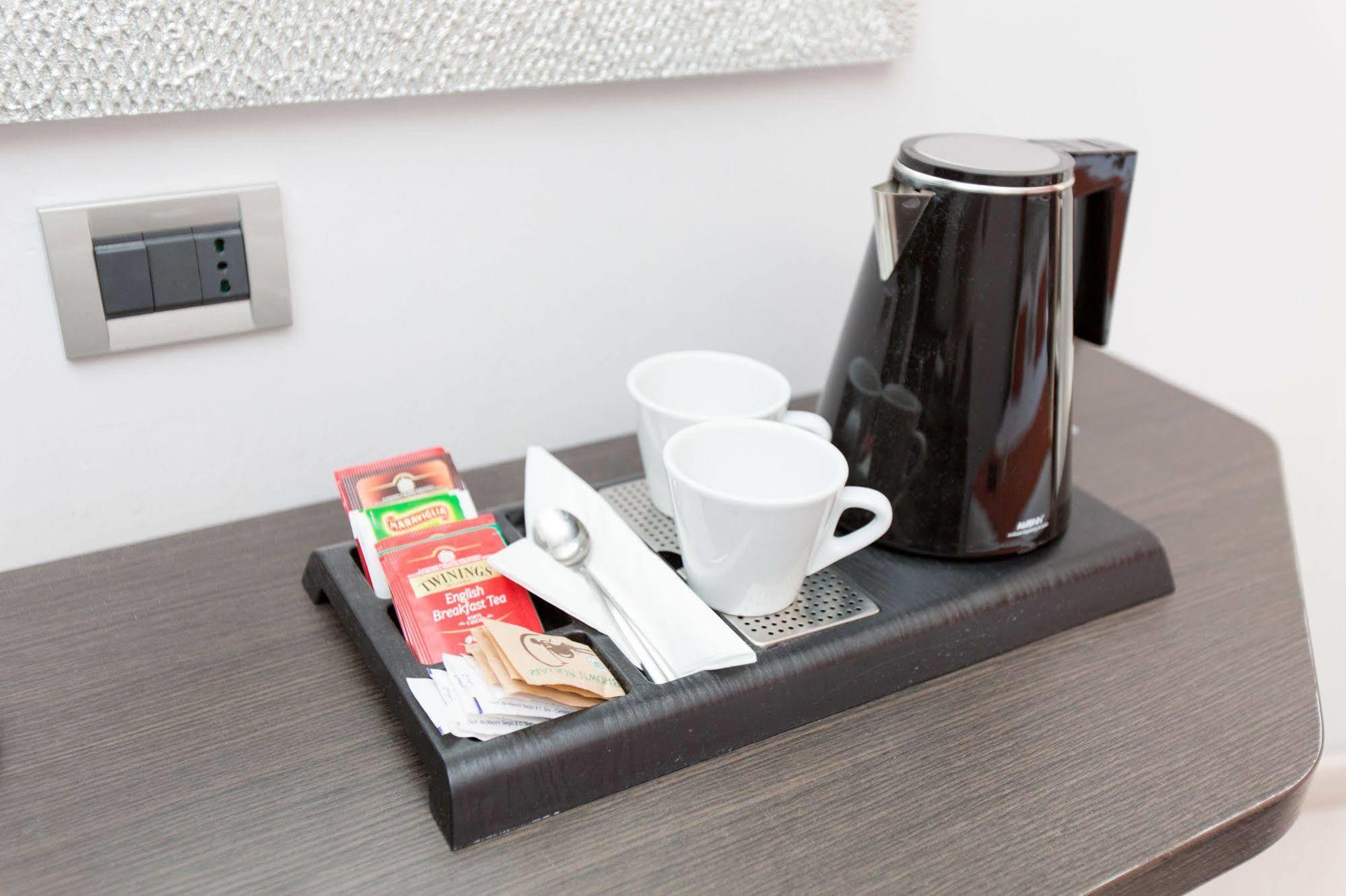 Hotel Piacenza Milano Eksteriør bilde